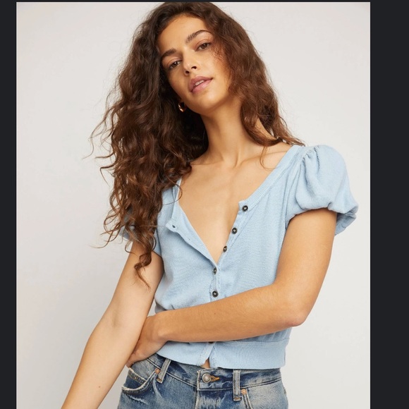 We The Free Tops - We the Free People Molly Tee crop top Larkspur light blue puff sleeve m medium